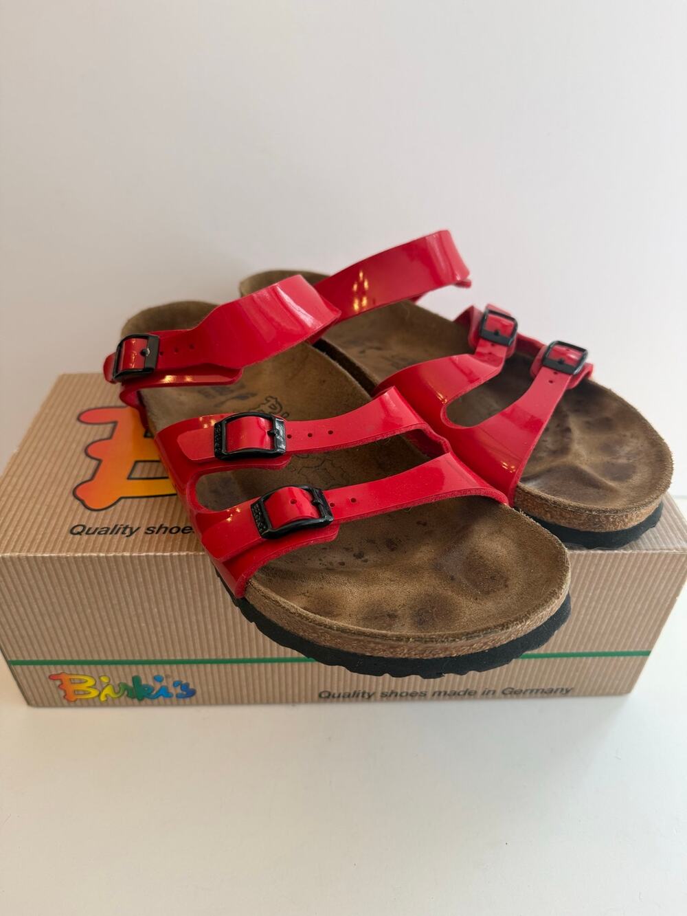 Birki’s by Birkenstock Havanna Sandal Women’s Sz 9 Patent Red Birko-Flor 3-Strap